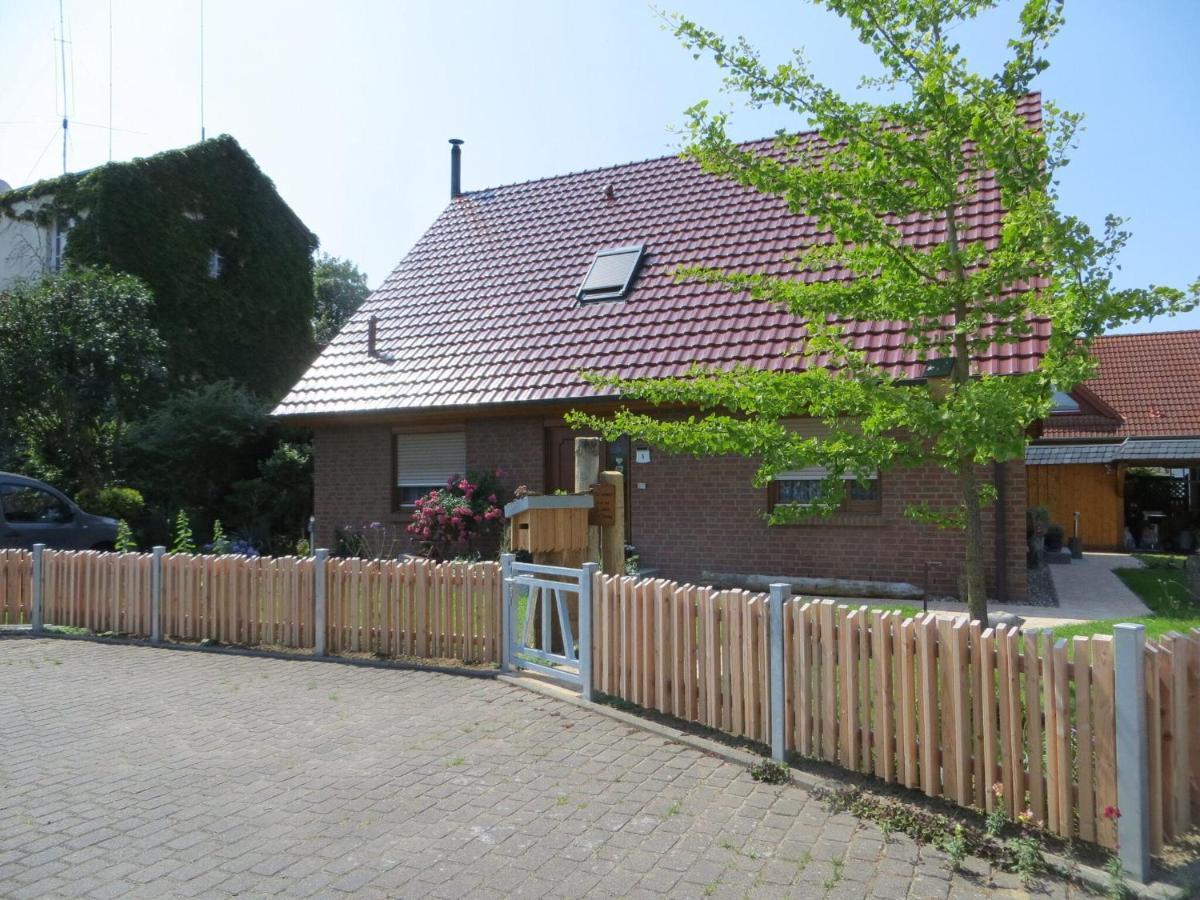 Traditional Apartment Near Sea In Ostseebad Kühlungsborn Exterior foto